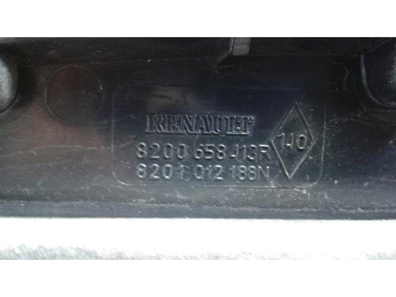 Recambio de piloto trasero derecho para renault grand modus 1.5 dci diesel fap referencia OEM IAM 8200658413R  