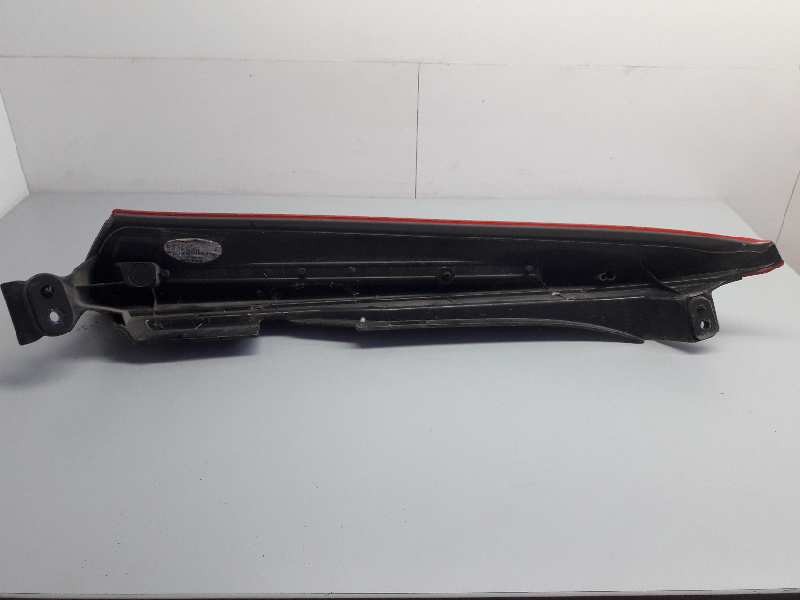 Recambio de piloto trasero derecho porton para volvo xc90 d5 referencia OEM IAM   