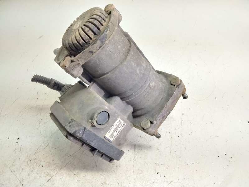 Recambio de centralita ebs para renault premium distribution fas 4x2 corto referencia OEM IAM 5010612854  