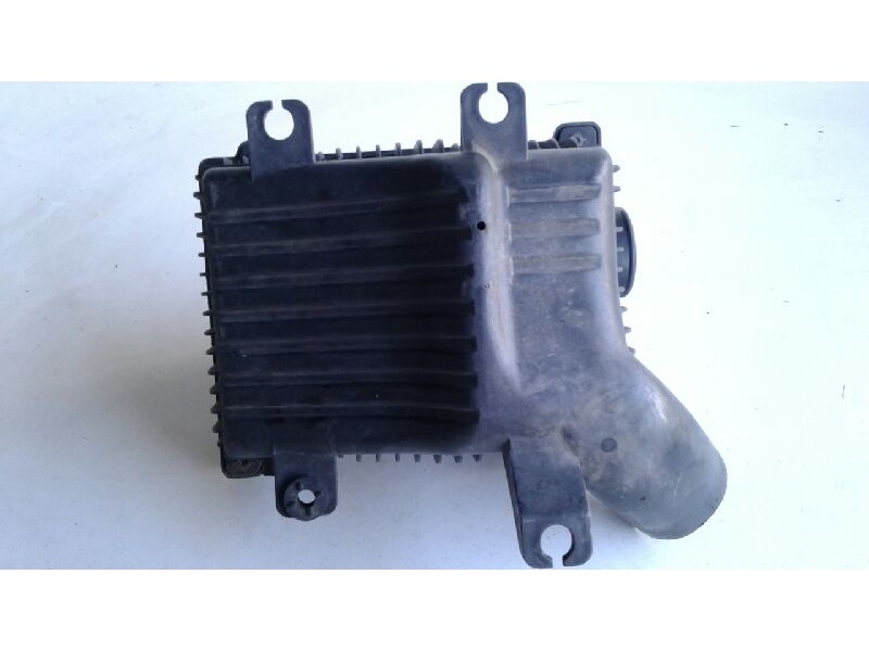 Recambio de caja filtro de aire para kia sportage ex referencia OEM IAM   