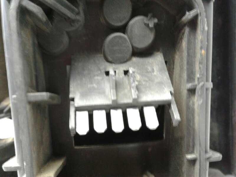 Recambio de piloto trasero izquierdo para opel meriva 1.6 16v referencia OEM IAM   