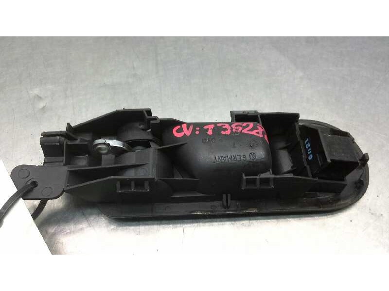 Recambio de maneta interior delantera derecha para volkswagen passat berlina (3b2) 1.9 tdi referencia OEM IAM 3B1837114  
