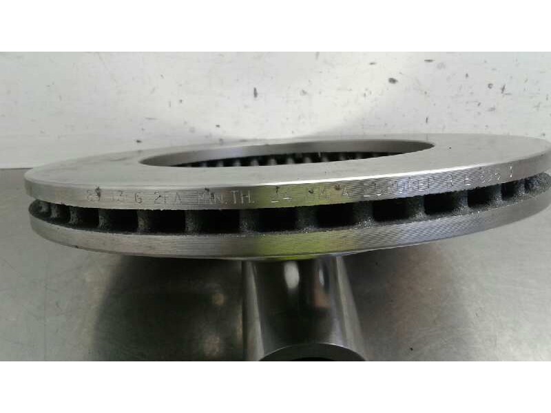 Recambio de disco freno delantero para peugeot 407 sw 1.6 hdi referencia OEM IAM E169513  