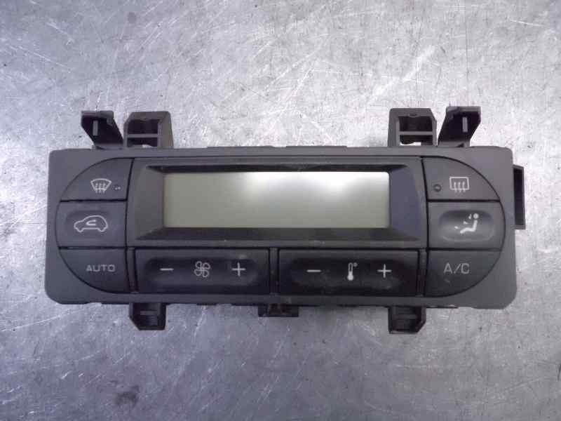 Recambio de mando climatizador para citroen c3 1.1 referencia OEM IAM 96588239XT  119422