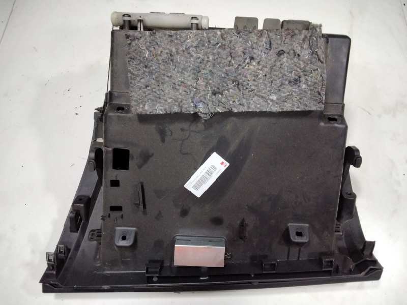 Recambio de guantera para volvo xc60 kinetic awd referencia OEM IAM 30755651  