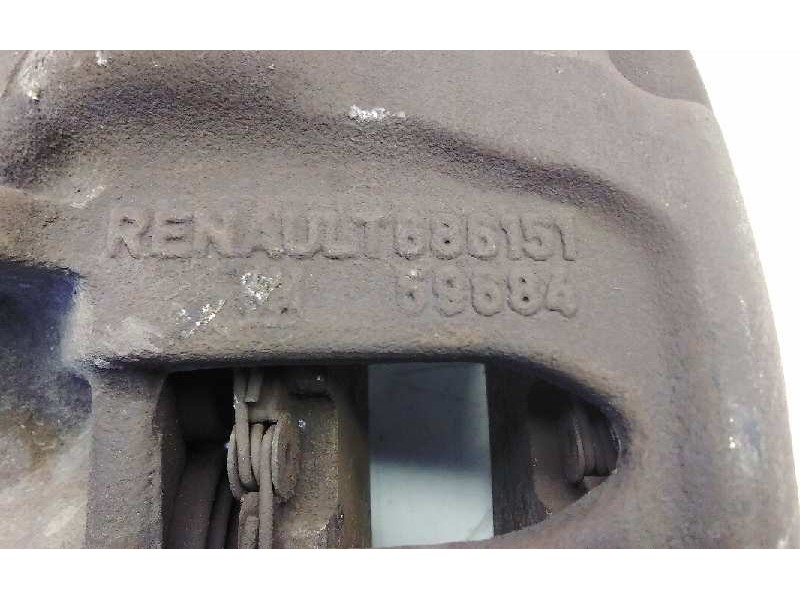 Recambio de pinza freno delantera izquierda para renault trafic combi (ab 4.01) 2.0 dci diesel fap cat referencia OEM IAM 686151