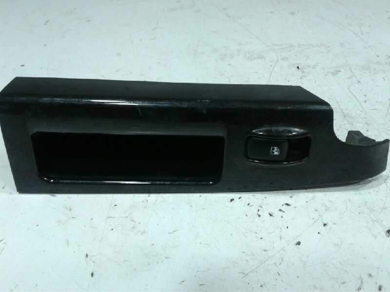 Recambio de mando elevalunas trasero derecho para kia sorento 2.5 crdi emotion referencia OEM IAM   