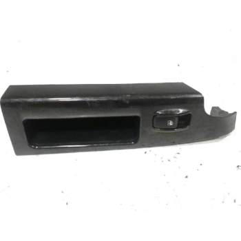 Recambio de mando elevalunas trasero derecho para kia sorento 2.5 crdi emotion referencia OEM IAM   