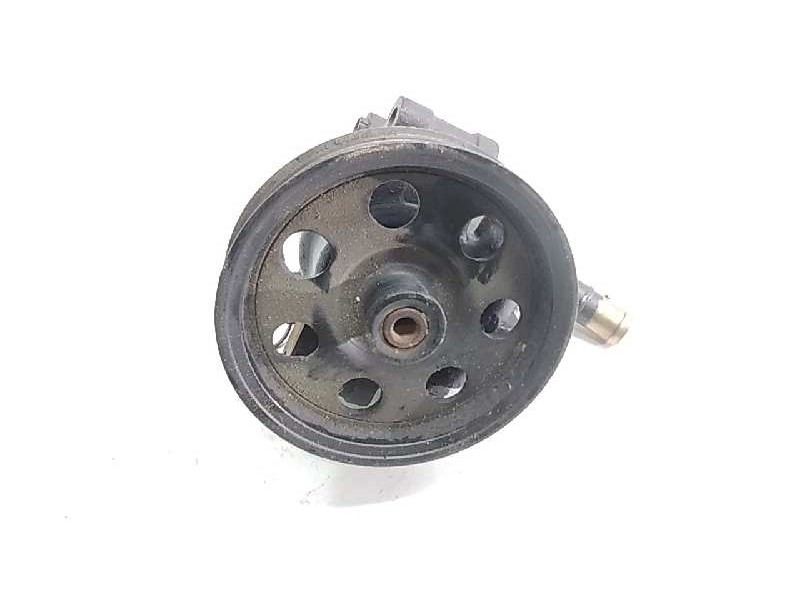 Recambio de bomba direccion para ford focus berlina (cak) ghia referencia OEM IAM   