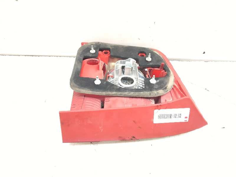 Recambio de piloto trasero derecho para skoda octavia combi (1z5) easy referencia OEM IAM 1Z9945  