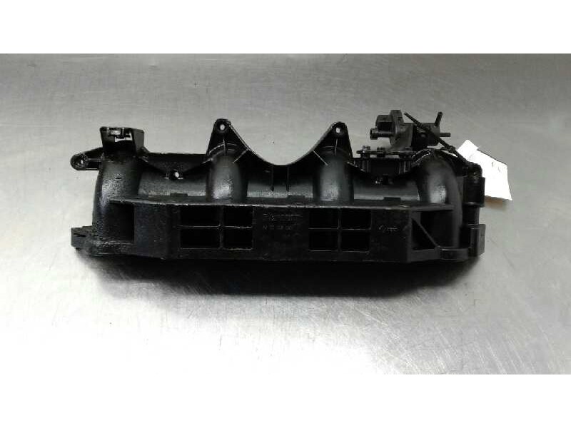 Recambio de colector admision para opel movano (2004 =>) combi corto l1h1 2.8t referencia OEM IAM 8200684323  