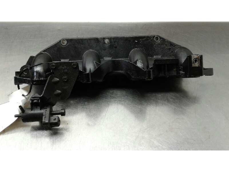 Recambio de colector admision para opel movano (2004 =>) combi corto l1h1 2.8t referencia OEM IAM 8200684323  