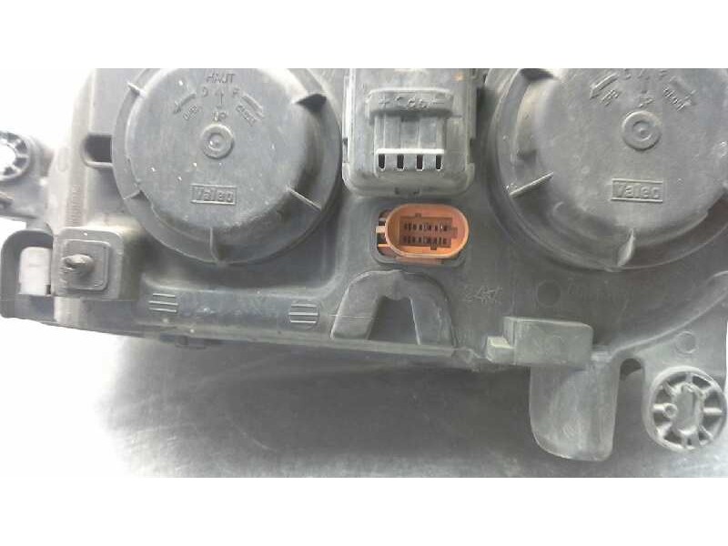 Recambio de faro derecho para renault megane i scenic (ja0) 1.9 d alize referencia OEM IAM   