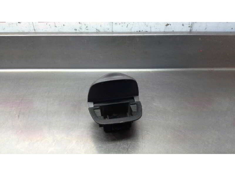 Recambio de cenicero para peugeot 206 berlina xt referencia OEM IAM   