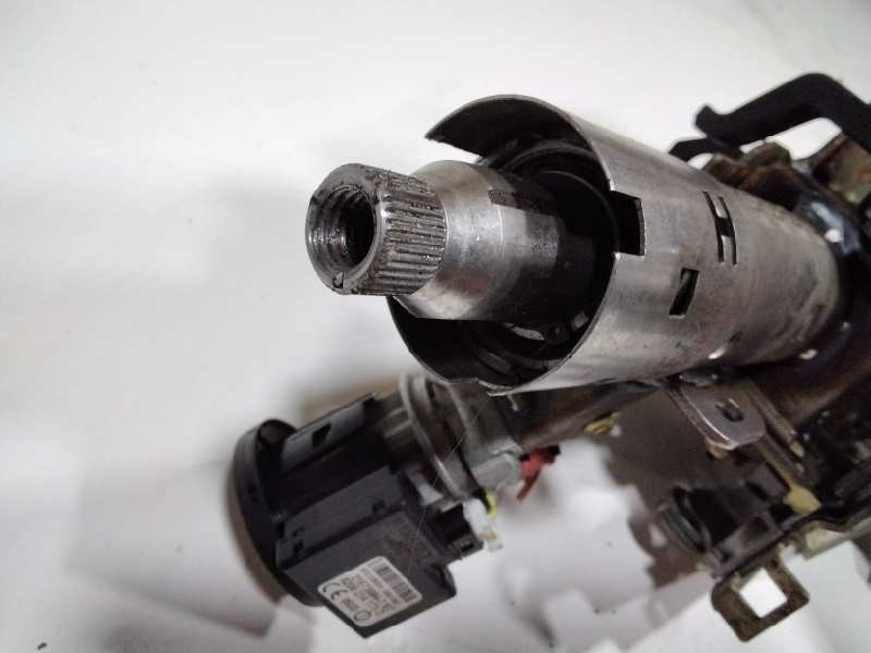 Recambio de columna direccion electrica para renault clio iii luxe privilege referencia OEM IAM 82002O4978CR  