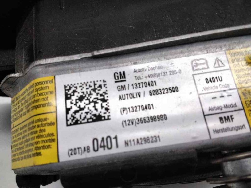 Recambio de airbag lateral delantero derecho para opel insignia berlina 2.0 16v cdti referencia OEM IAM 13270401  