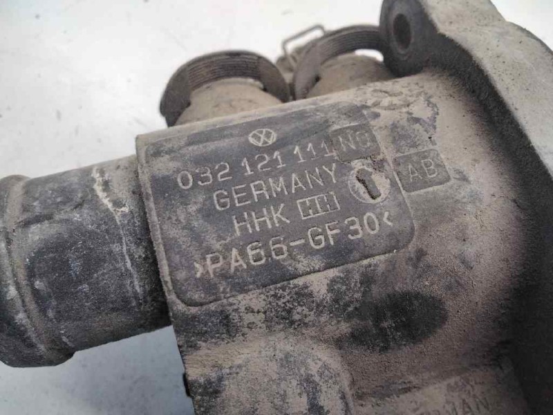 Recambio de caja termostato para seat arosa (6h1) select referencia OEM IAM 032121111N  