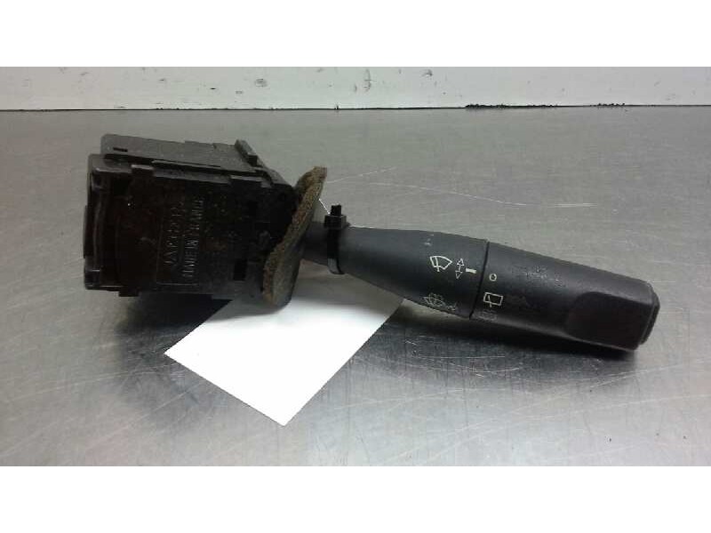 Recambio de mando limpia para peugeot 306 berlina 3/4/5 puertas (s2) graffic referencia OEM IAM 6239H3  