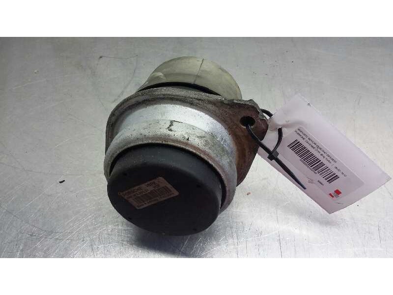 Recambio de soporte motor derecho inferior para porsche cayenne (typ 9pa) turbo referencia OEM IAM 94837505001  