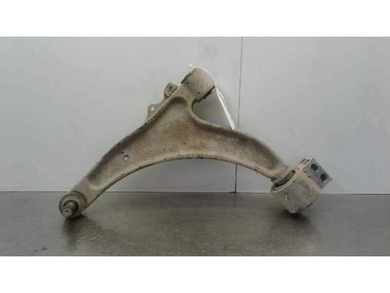 Recambio de brazo suspension inferior delantero izquierdo para opel insignia berlina 2.0 16v cdti referencia OEM IAM   
