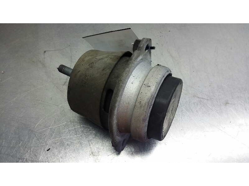 Recambio de soporte motor izquierdo inferior para porsche cayenne (typ 9pa) turbo referencia OEM IAM 94837504901  