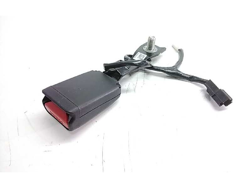 Recambio de enganche delantero derecho para mitsubishi space star (a00) 1.2 referencia OEM IAM 621737400E  