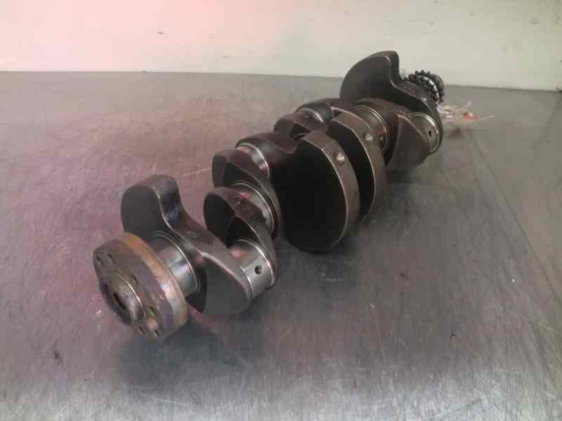 Recambio de cigueñal para mercedes vito (w638) caja cerrada 2.3 diesel referencia OEM IAM D23  120103