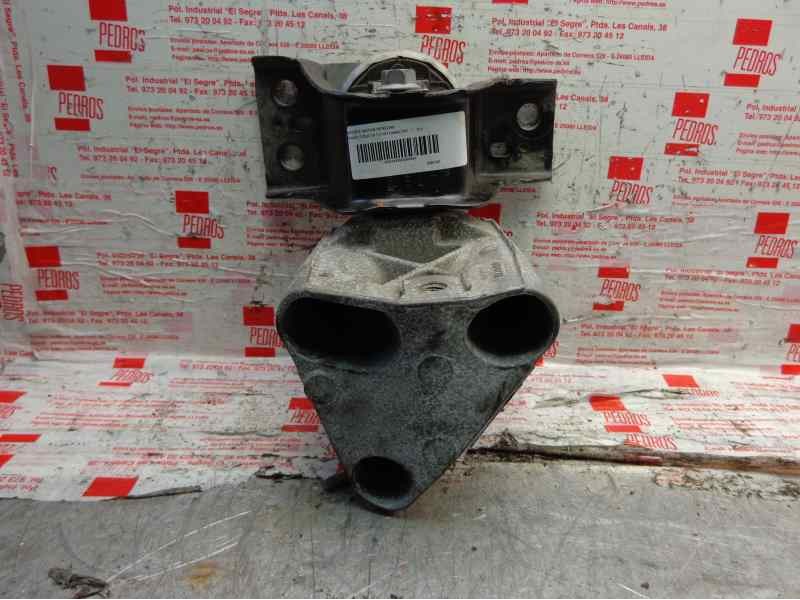 Recambio de soporte motor derecho superior para renault clio iii 1.5 dci diesel cat referencia OEM IAM 8200477151  