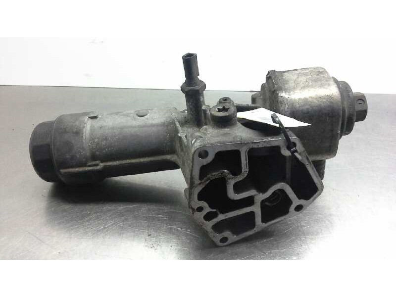 Recambio de soporte filtro aceite para audi a4 avant (b5) 1.9 tdi referencia OEM IAM 038115389B  
