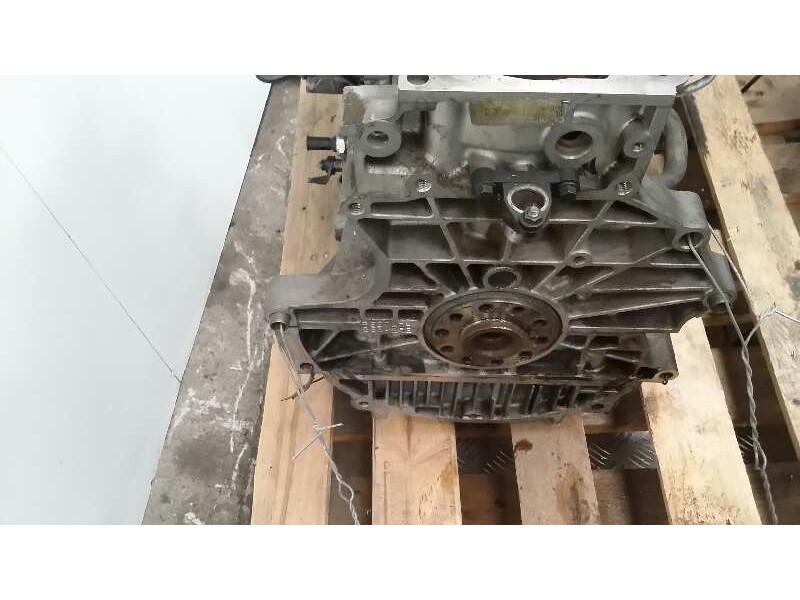 Recambio de bloque armado para volvo xc90 2.4 diesel cat referencia OEM IAM D5244T  