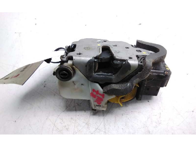 Recambio de cerradura puerta trasera izquierda para opel insignia berlina 2.0 16v cdti referencia OEM IAM 13503807GA  