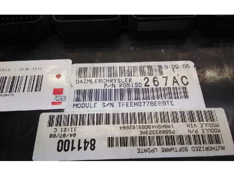 Recambio de centralita motor uce para chrysler grand voyager lx referencia OEM IAM 841100  