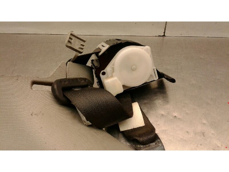 Recambio de cinturon seguridad delantero derecho para opel insignia berlina 2.0 16v cdti referencia OEM IAM 3203188  