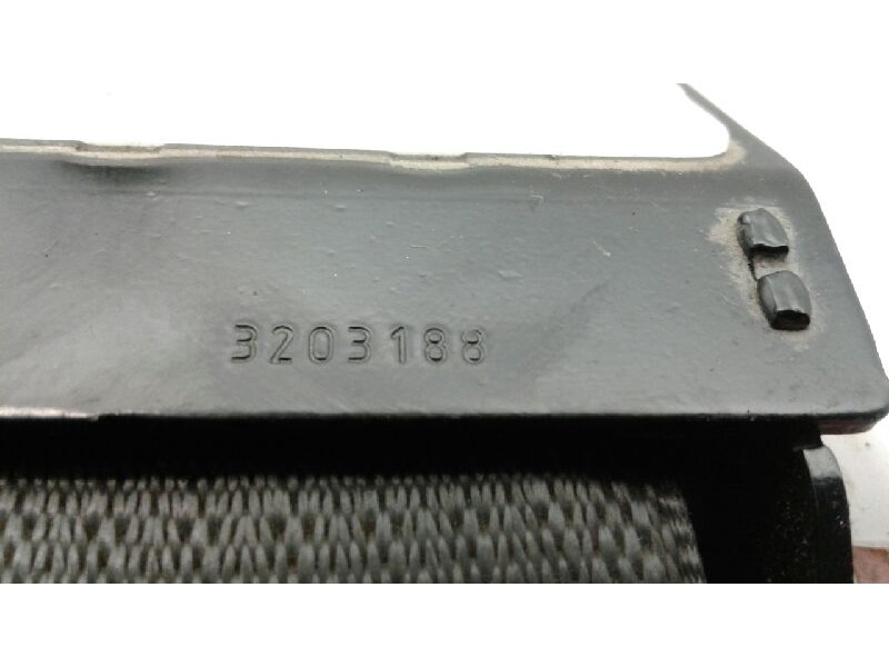Recambio de cinturon seguridad delantero derecho para opel insignia berlina 2.0 16v cdti referencia OEM IAM 3203188  