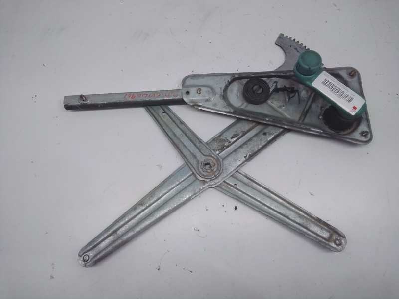 Recambio de elevalunas delantero derecho para renault twingo (co6) 1.2 (c066/67/68) referencia OEM IAM 7700818266  