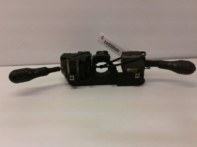 Recambio de mando limpia para renault twingo (co6) 1.2 (c066/67/68) referencia OEM IAM 7700832722  