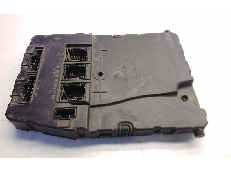 Recambio de centralita bsi para renault megane ii classic berlina confort authentique referencia OEM IAM 8200309690  