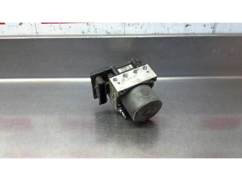 Recambio de abs para opel corsa c silverline referencia OEM IAM 265231583  