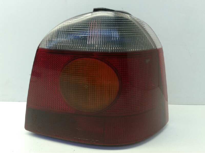 Recambio de piloto trasero derecho para renault twingo (co6) 1.2 (c066/67/68) referencia OEM IAM 7701203868  