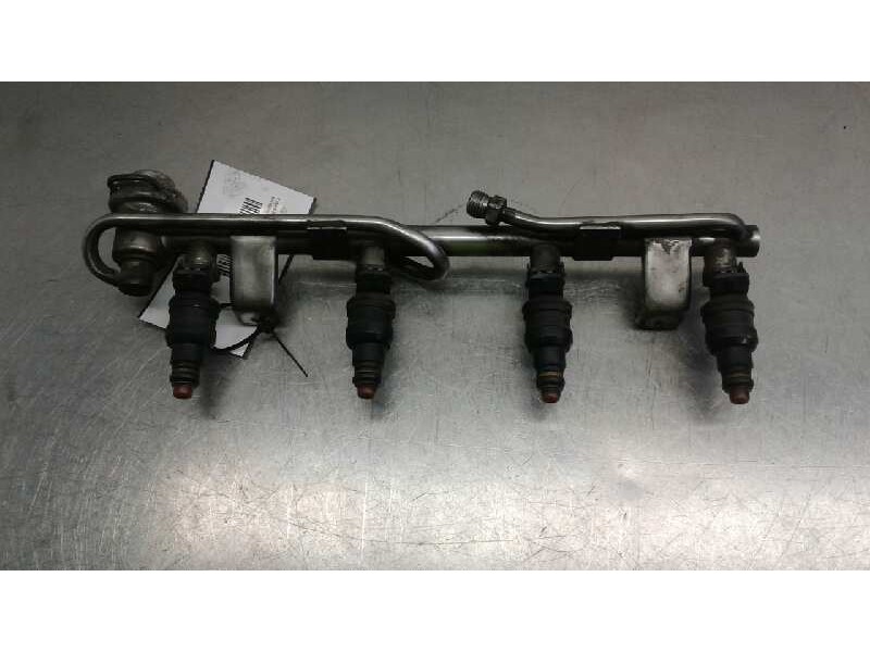 Recambio de rampa inyectora para volkswagen passat berlina (3b2) básico referencia OEM IAM 058133681  