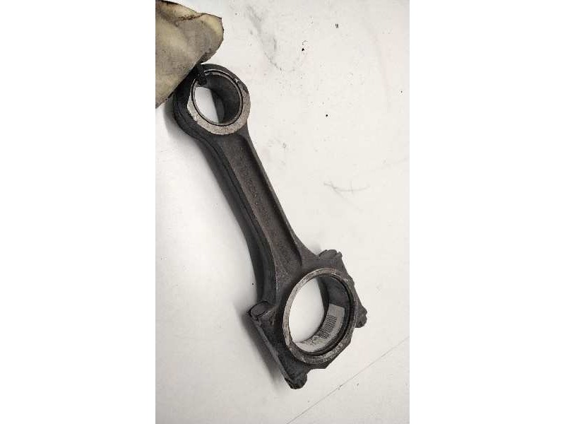 Recambio de biela para land rover freelander (ln) 2.0 td4 cat referencia OEM IAM   120311