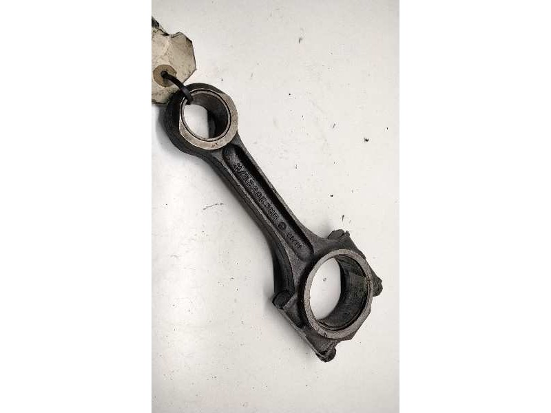 Recambio de biela para land rover freelander (ln) 2.0 td4 cat referencia OEM IAM   120311
