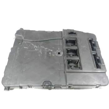 Recambio de centralita bsi para renault scenic ii dynamique referencia OEM IAM 8200309690  