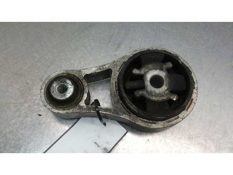 Recambio de soporte caja cambio para nissan primastar (x..) kombi l1h1 2.7t (9 sitze) referencia OEM IAM   