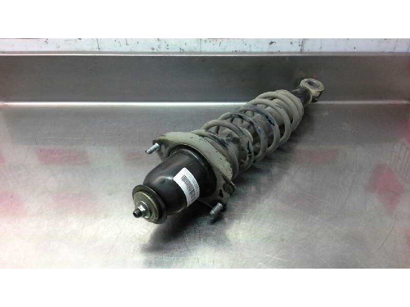 Recambio de amortiguador trasero derecho para toyota corolla verso (e12) 1.8 linea sol referencia OEM IAM   