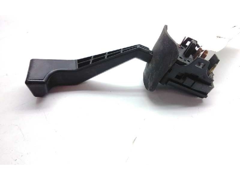 Recambio de mando limpia para opel kadett e gl berlina referencia OEM IAM 090243395501392  