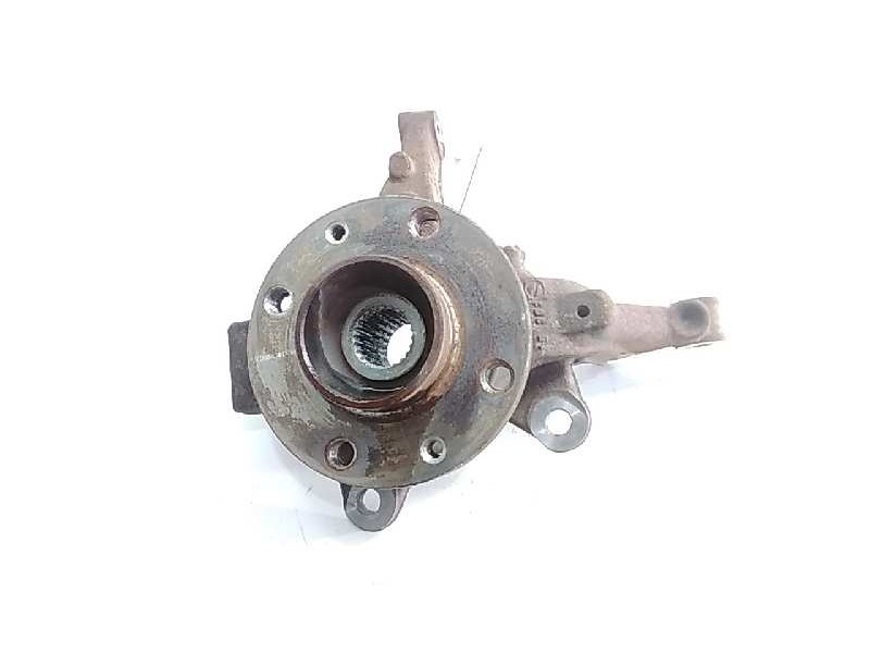 Recambio de mangueta delantera derecha para dacia sandero laureate referencia OEM IAM   