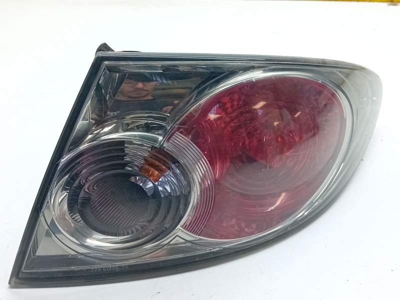 Recambio de piloto trasero derecho para mazda 6 sedán (gg) 1.8 referencia OEM IAM 22061971  