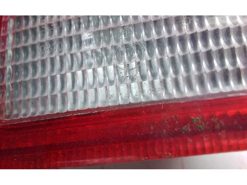 Recambio de piloto trasero derecho para opel kadett e gl berlina referencia OEM IAM 142415056  