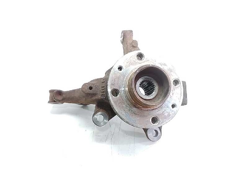 Recambio de mangueta delantera izquierda para dacia sandero laureate referencia OEM IAM   